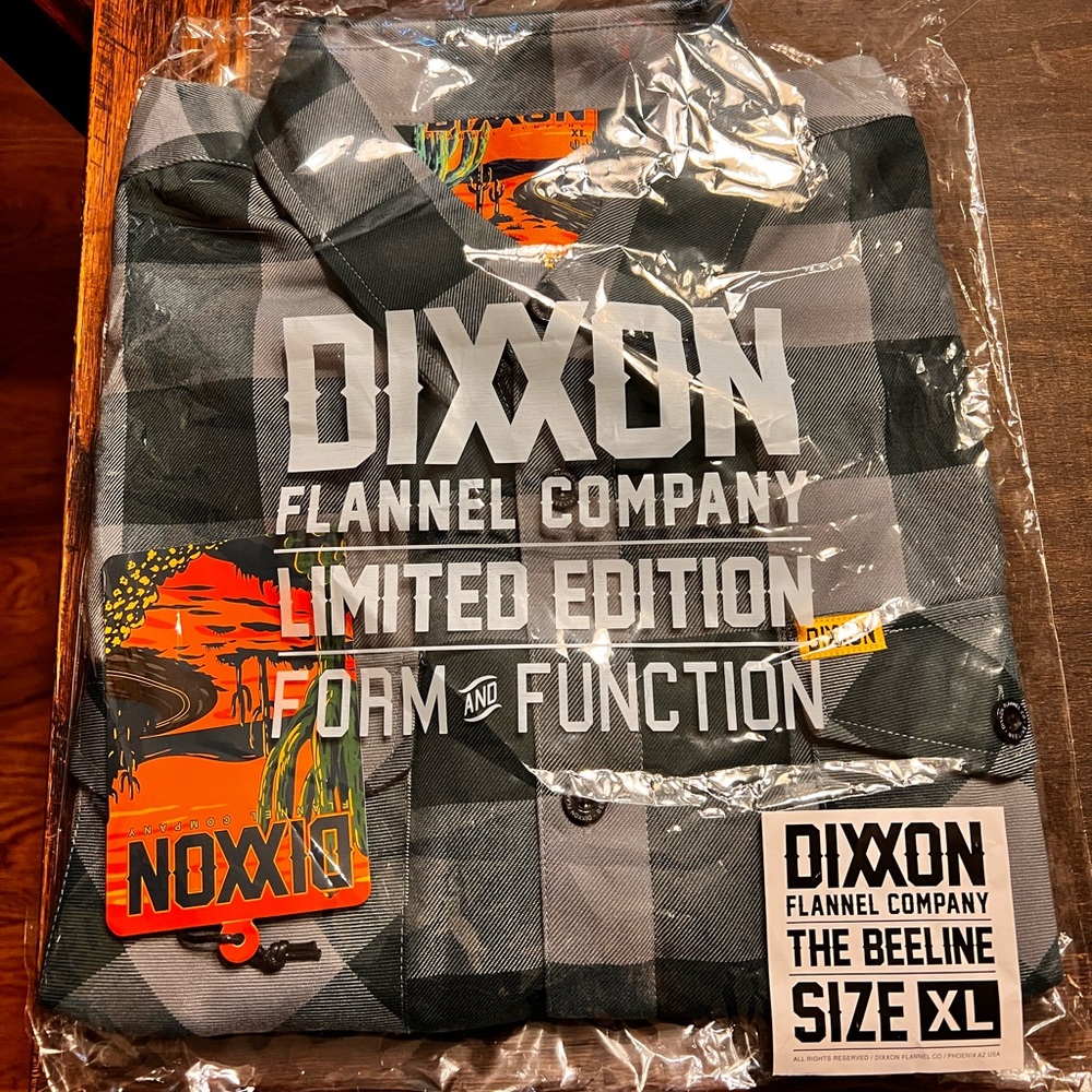 Dixxon Men’s XL Flannel, NWT, in original package